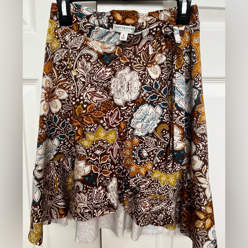 NEVER WORN Earthbound Hippie skirt